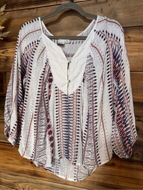 Roxy White Peasant Tunic with Pink and Blue Aztec High Low Size Medium Oversized